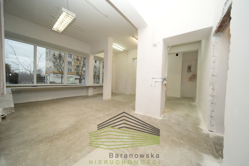 Lokal Sprzedaż Gorzów Wielkopolski os. Piaski 4