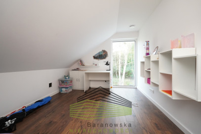Dom Sprzedaż Santocko