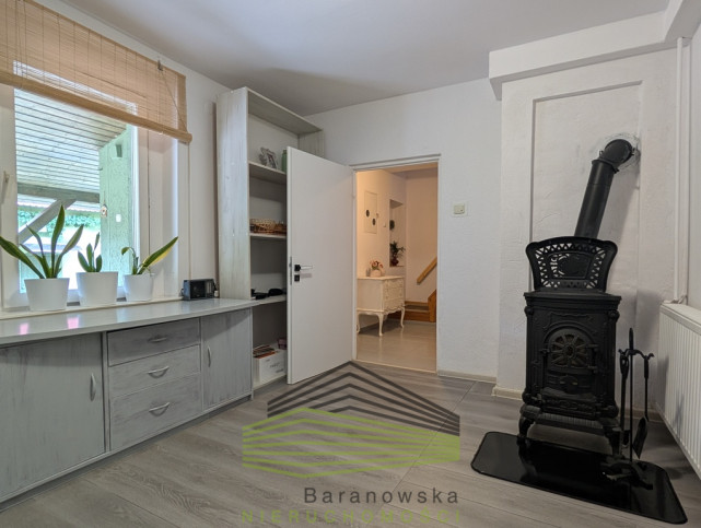 Dom Sprzedaż Santocko 12