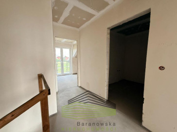 Dom Sprzedaż Baczyna