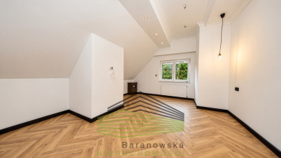 Dom Sprzedaż Karsko